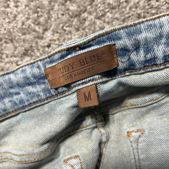 Judy Blue Womens M Distressed Light Wash Denim High-Waisted Shorts Raw Hem - Picture 4 of 10